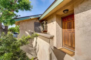 Photo #1: 240024295 Listing