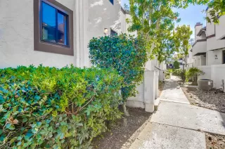 Photo #3: 240024318 Listing