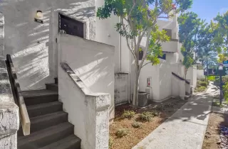 Photo #4: 240024318 Listing