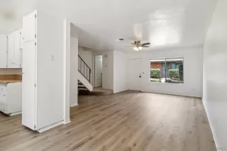 Photo #3: 240024380 Listing