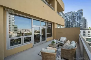 Photo #5: 240024384 Listing