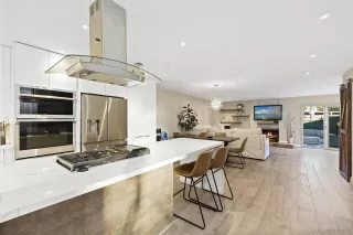 Photo #3: 240024408 Listing 