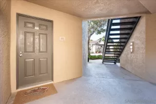 Photo #3: 240024422 Listing