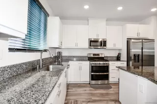 Photo #6: 240024478 Listing