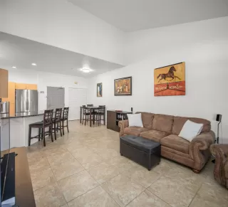 Photo #5: 240024515 Listing 