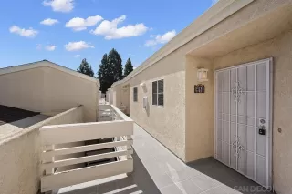 Photo #4: 240024542 Listing