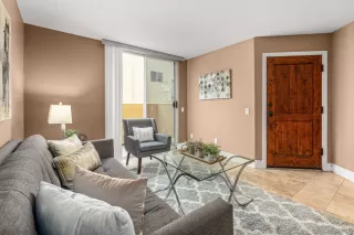 Photo #2: 240024576 Listing 