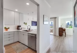 Photo #6: 240024584 Listing 