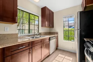 Photo #2: 240024651 Listing 