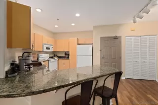 Photo #3: 240024654 Listing