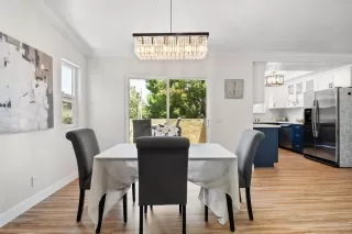 Photo #4: 240024699 Listing