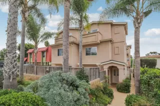 Click for more information on MLS # 240024798 : 2259 FELSPAR More Details about MLS # 240024798 : 2259 FELSPAR