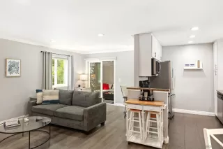 More Details about MLS # 240024816 : 1756 ESSEX ST UNIT 201