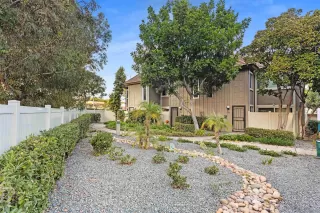 Photo #1: 240024859 Listing