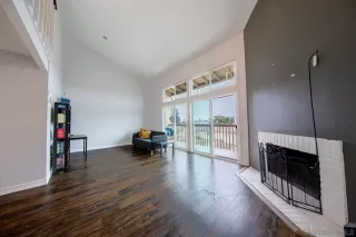 Photo #4: 240024878 Listing 