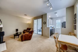 Photo #4: 240024921 Listing 
