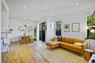 Photo #3: 240024957 Listing 