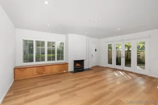 Photo #6: 240024998 Listing