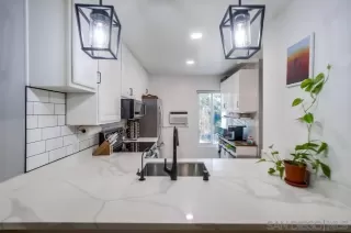 Photo #6: 240025002 Listing 