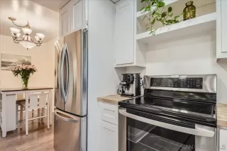 Photo #3: 240025035 Listing