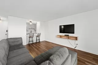 Photo #4: 240025064 Listing 