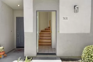 Photo #3: 240025087 Listing