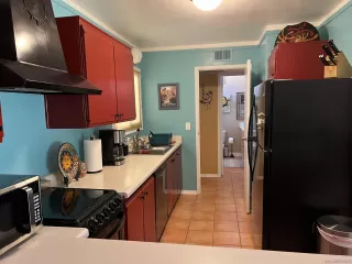 Photo #2: 240025108 Listing 