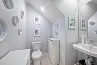 Photo #4: 240025197 Listing