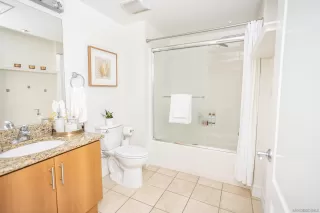 Photo #6: 240025205 Listing 