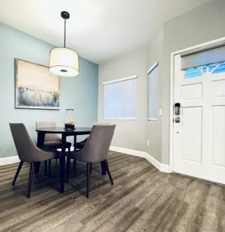 Photo #3: 240025244 Listing