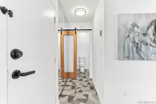 Photo #3: 240025278 Listing