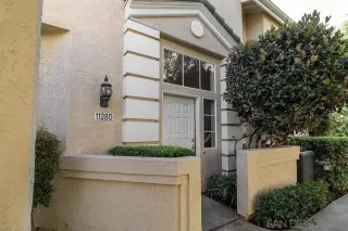 Photo #1: 240025348 Listing