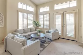 Photo #6: 240025348 Listing