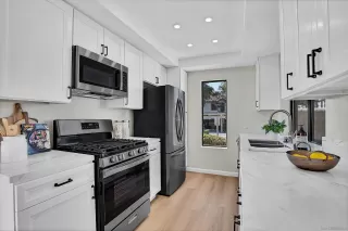 Photo #2: 240025414 Listing