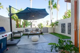 Photo #4: 240025449 Listing