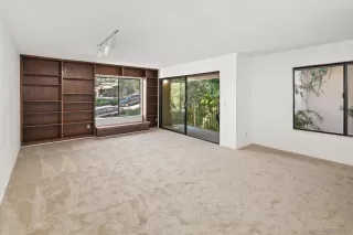 Photo #1: 240025565 Listing 