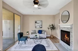 Photo #2: 240025631 Listing