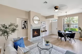 Photo #3: 240025631 Listing