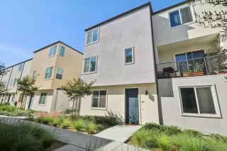 Photo #1: 240025726 Listing