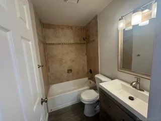 Photo #3: 240025727 Listing