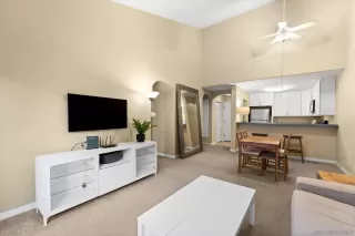 Photo #3: 240025875 Listing