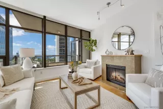 Photo #4: 240025891 Listing