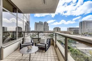 Photo #5: 240025891 Listing