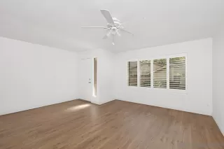 Photo #3: 240025900 Listing