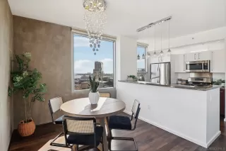 Photo #6: 240025950 Listing