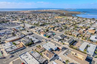 Photo #2: 240026009 Listing