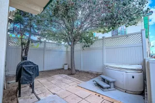 Photo #4: 240026009 Listing