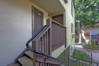 Photo #2: 240026012 Listing