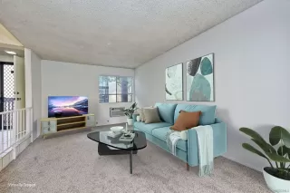 Photo #3: 240026012 Listing