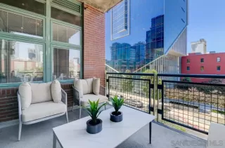 Photo #2: 240026020 Listing 